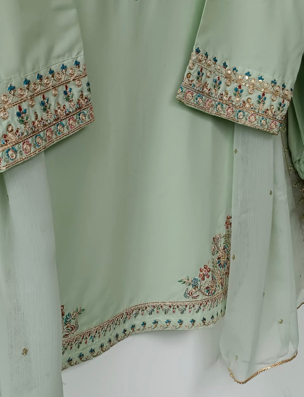 Manari (Mint)
